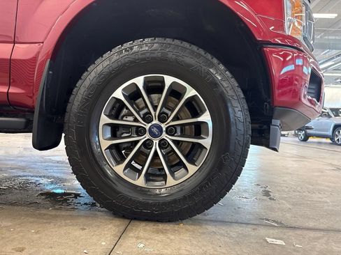 Used 2018 Ford F150 XLT w/ Equipment Group 302A Luxury AWD/4WD image 6