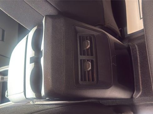 Used 2025 Chevrolet Colorado Trail Boss image 26