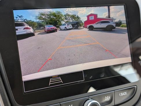 Used 2024 Chevrolet Malibu LS w/ Driver Confidence Package FWD image 18