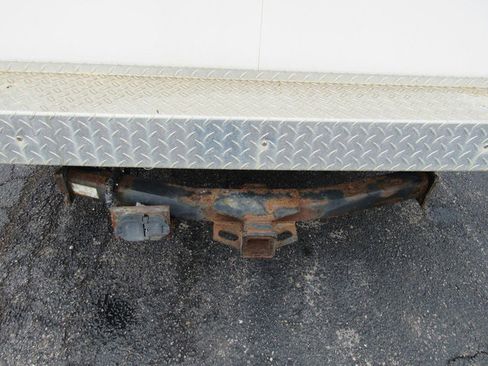 Used 2008 Ford F250 2WD Regular Cab Super Duty image 23