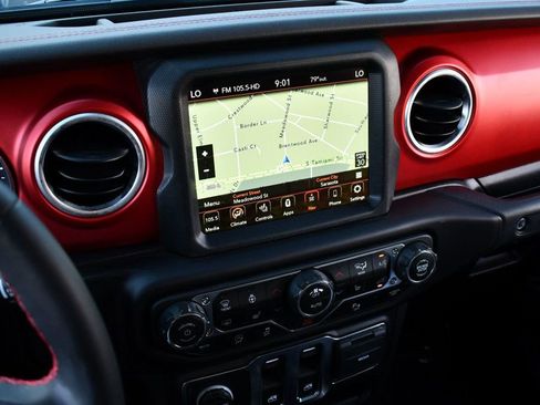 Used 2022 Jeep Wrangler Rubicon w/ Steel Bumper Group image 49