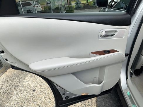 Used 2011 Lexus RX 350 AWD w/ Premium Pkg image 14