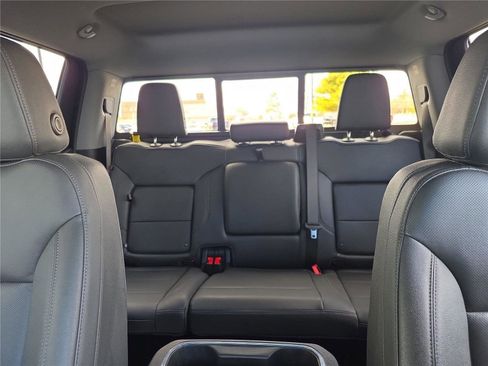 Used 2025 Chevrolet Silverado 1500 LTZ image 25