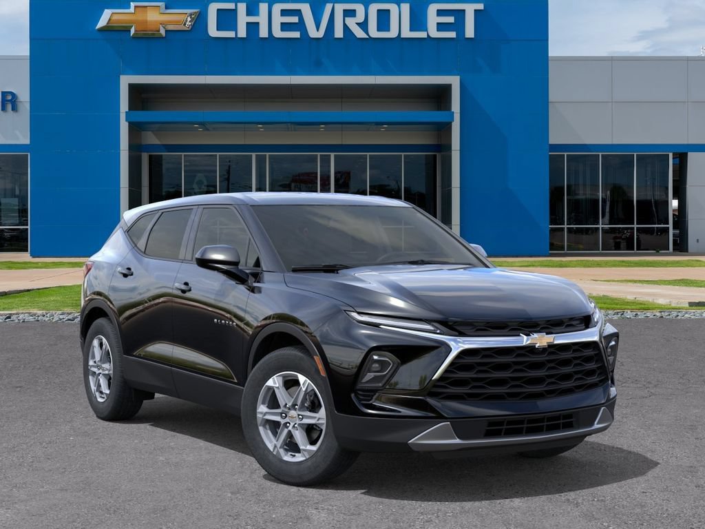 New 2026 Chevrolet Blazer LT FWD image 7