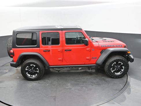 Used 2024 Jeep Wrangler Unlimited Rubicon 4xe image 40