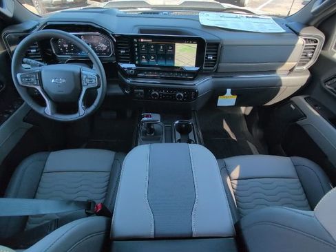 New 2026 Chevrolet Silverado 1500 ZR2 image 5