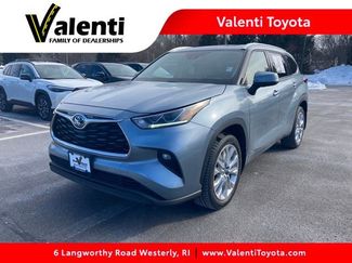 Used 2022 Toyota Highlander Limited video 1