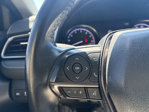 Used 2021 Toyota Camry SE image 15