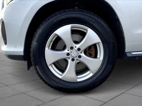 Used 2017 Mercedes-Benz GLS 450 4MATIC image 11