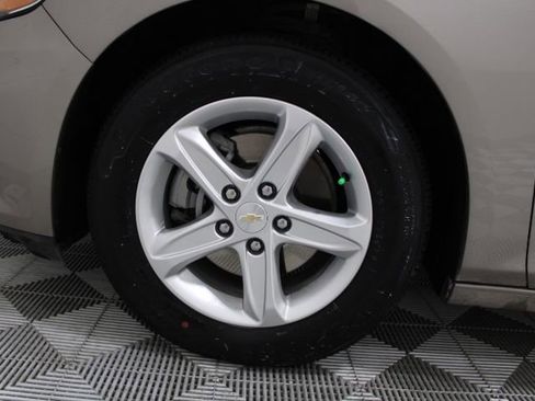 Used 2024 Chevrolet Malibu LS image 44