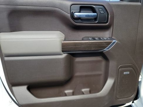 Used 2020 Chevrolet Silverado 1500 RST w/ All-Star Edition RWD image 7