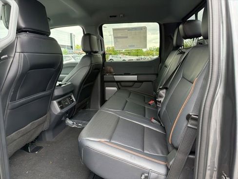 New 2026 Ford F250 Lariat w/ Chrome Package AWD/4WD image 8