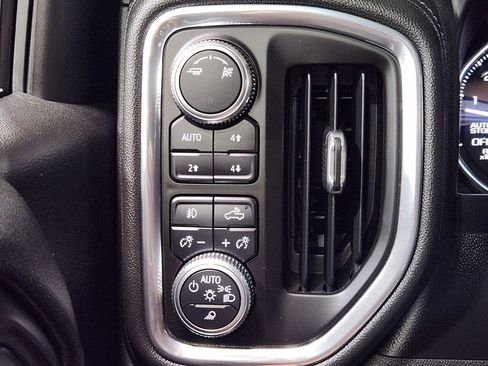 Used 2019 GMC Sierra 1500 SLT AWD/4WD image 42