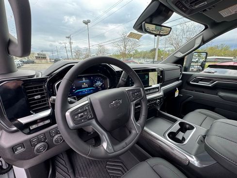 New 2026 Chevrolet Silverado 2500 LTZ w/ Trail Boss Package AWD/4WD image 12
