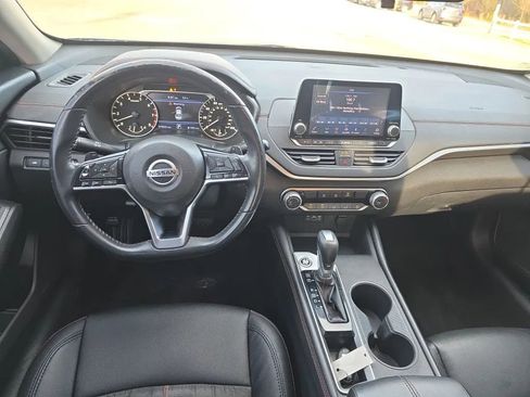 Used 2020 Nissan Altima 2.5 SR image 12