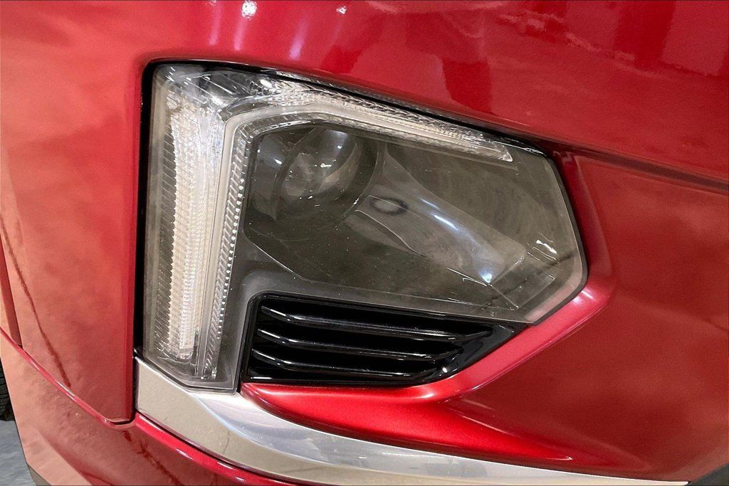 Used 2023 Chevrolet Traverse Premier AWD/4WD image 34