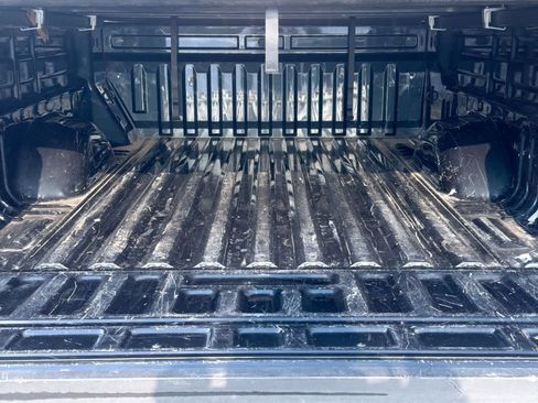 Used 2018 Chevrolet Colorado W/T w/ WT Convenience Package image 34