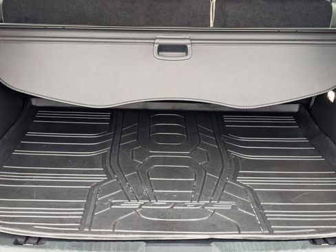 Used 2023 Ford Edge Titanium image 13