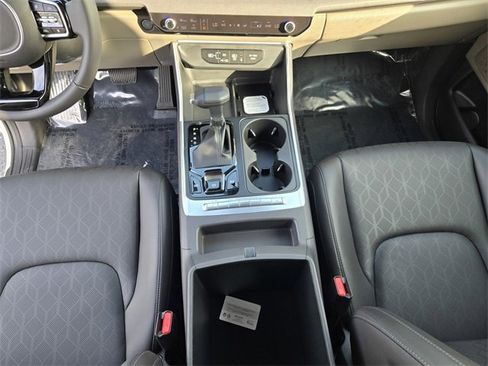 New 2026 Kia Carnival EX image 26