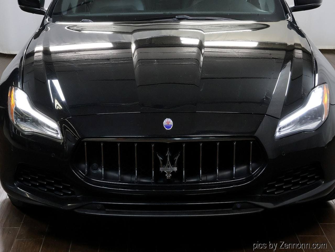 Used 2018 Maserati Quattroporte S Q4 AWD/4WD image 11