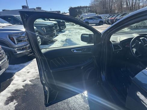 Used 2023 Ford Edge ST w/ Equipment Group 401A AWD/4WD image 13
