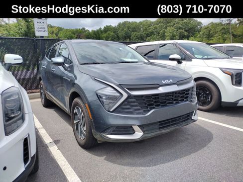 Used 2025 Kia Sportage LX AWD/4WD image 1