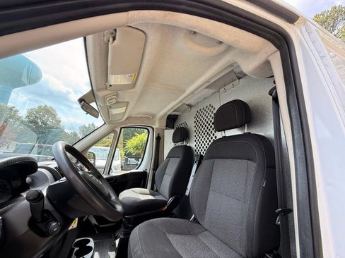 Used 2017 RAM ProMaster 1500 w/ Premium Appearance Group FWD image 16
