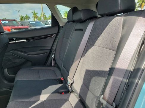 Used 2024 Kia Seltos S FWD image 15