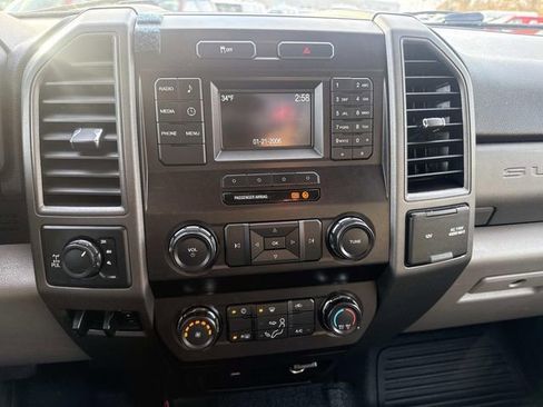 Used 2019 Ford F250 XL w/ STX Appearance Package image 24
