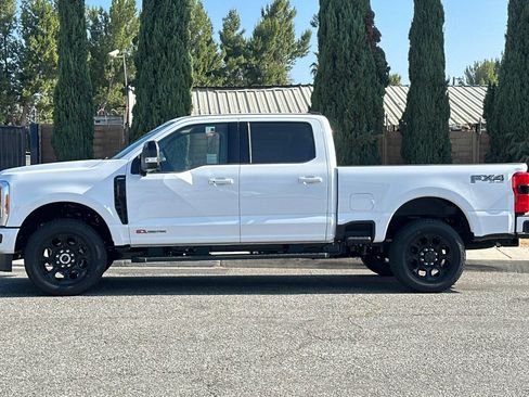 New 2026 Ford F250 Lariat w/ Black Appearance Package AWD/4WD image 7