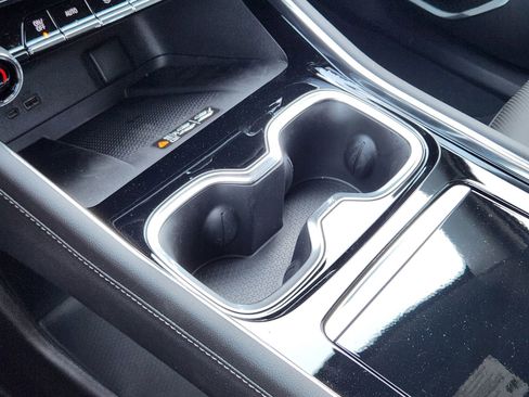 New 2026 Chevrolet Traverse High Country image 18