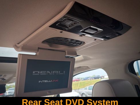 Used 2016 GMC Yukon XL Denali w/ Open Road Package AWD/4WD image 14
