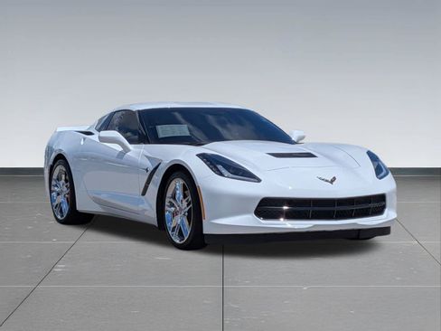 Used 2017 Chevrolet Corvette Stingray Coupe w/ Carbon Flash Badge Package RWD image 7