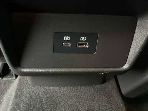 Certified 2023 Nissan Rogue SV image 14