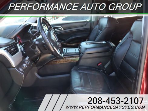 Used 2016 GMC Yukon XL Denali w/ Open Road Package AWD/4WD image 27