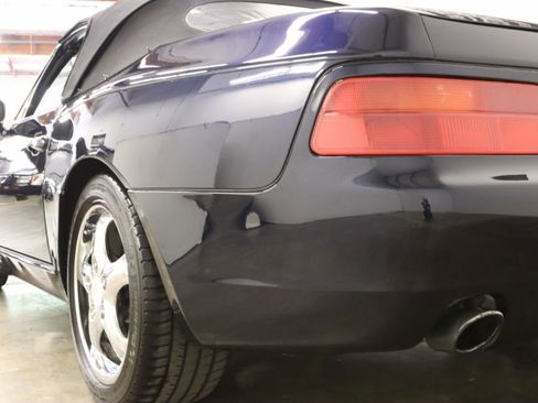 Used 1993 Porsche 968 Cabriolet RWD image 38