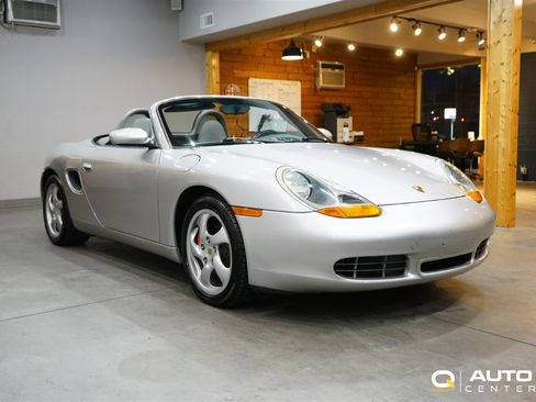 Used 2002 Porsche Boxster S RWD image 3