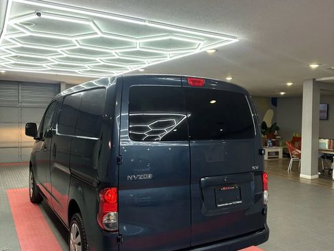 Used 2016 Nissan NV200 SV w/ Technology Package image 4