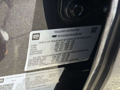 Used 2022 GMC Sierra 1500 SLT w/ SLT Convenience Package image 29