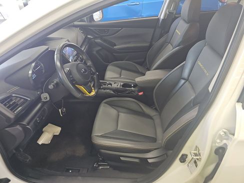 Used 2022 Subaru Crosstrek 2.5i Sport w/ Moonroof Package AWD/4WD image 7