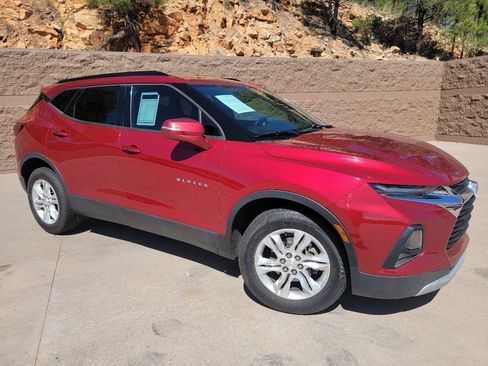Used 2019 Chevrolet Blazer LT w/ LPO, Roadside Safety Package FWD image 3