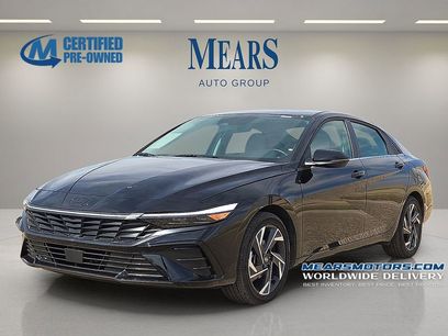 Used 2025 Hyundai Elantra Limited