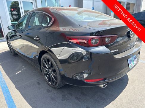 Used 2024 MAZDA MAZDA3 s FWD image 4