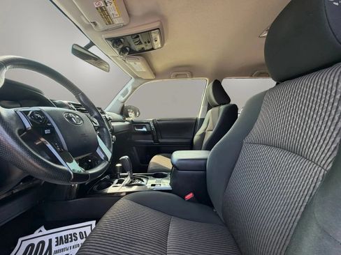 Used 2014 Toyota 4Runner Trail AWD/4WD image 13