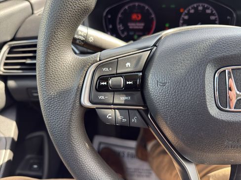 Used 2020 Honda Accord LX image 18