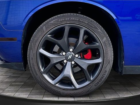 Certified 2020 Dodge Challenger SXT w/ Blacktop Package image 10