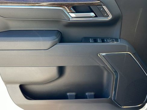 New 2026 GMC Sierra 1500 Elevation image 23