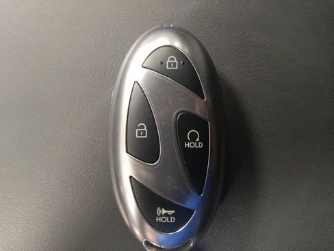 Used 2024 Hyundai Santa Fe SEL FWD image 32