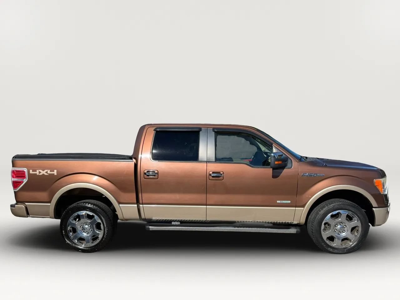 Used 2011 Ford F150 Lariat w/ Lariat Chrome Pkg AWD/4WD image 2