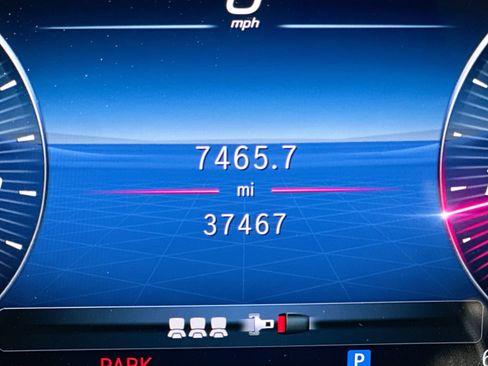 Used 2024 Mercedes-Benz GLE 450 4MATIC image 16